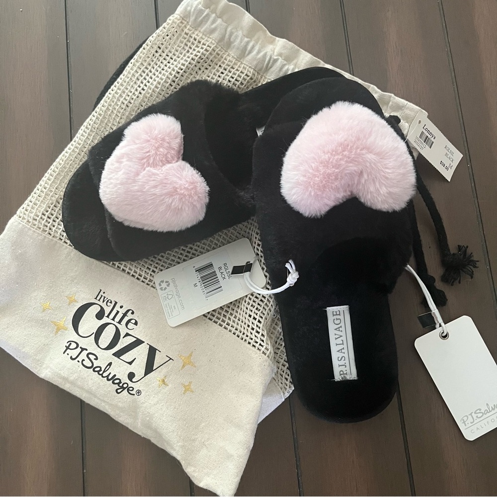 PJ Salvage New Slippers Hearts Medium